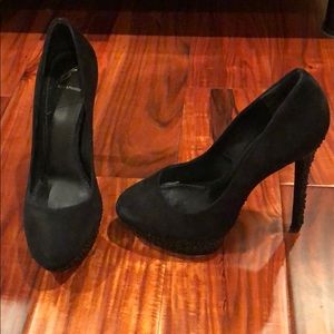 b Brian Atwood Embellished Platform Pumps